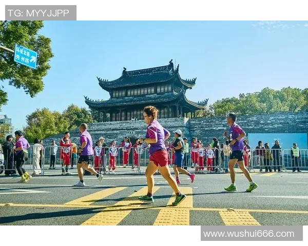 老挝男足球星成长之路与国家队荣耀追梦历程